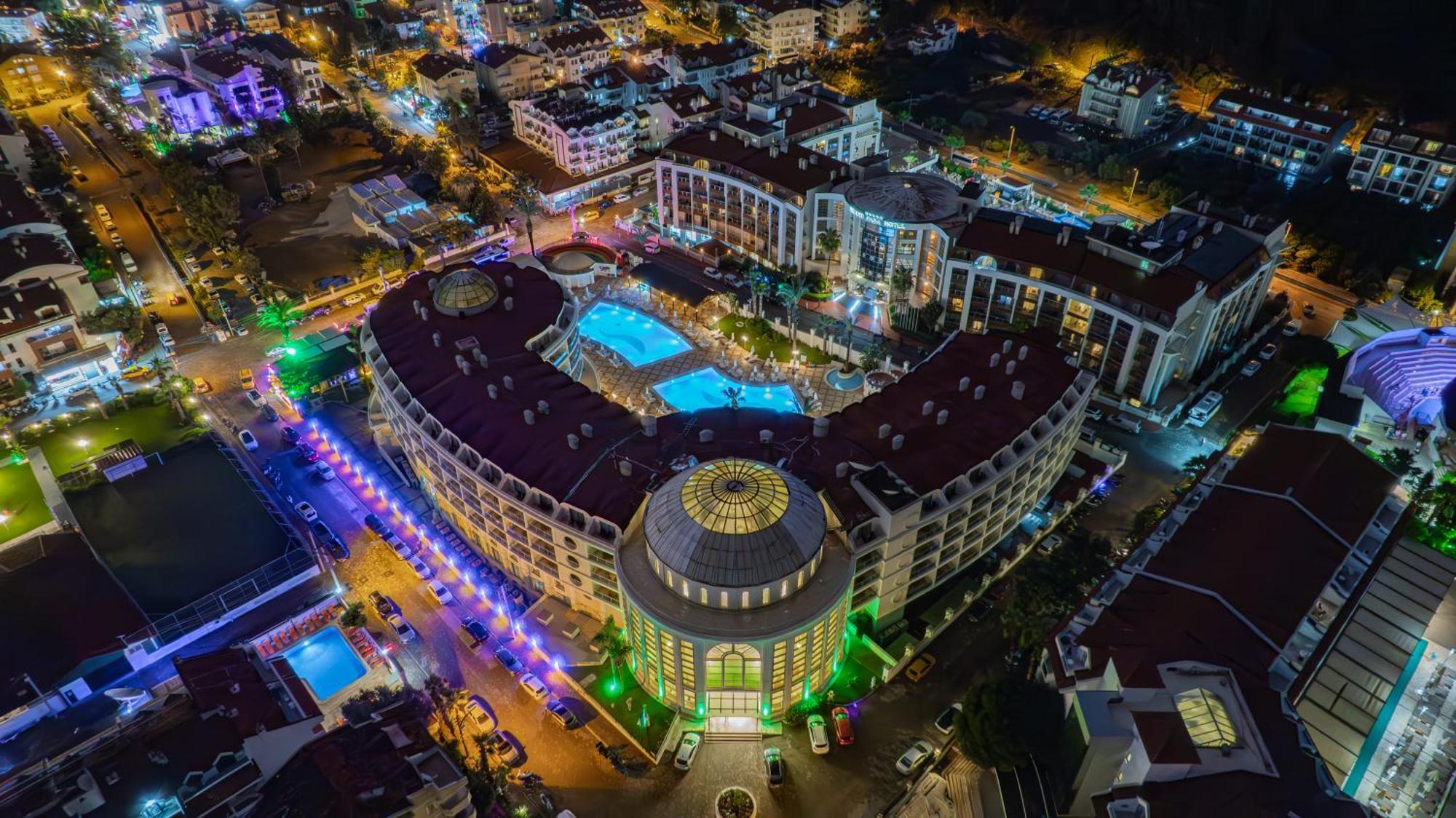 Hotel Pineta Park Deluxe