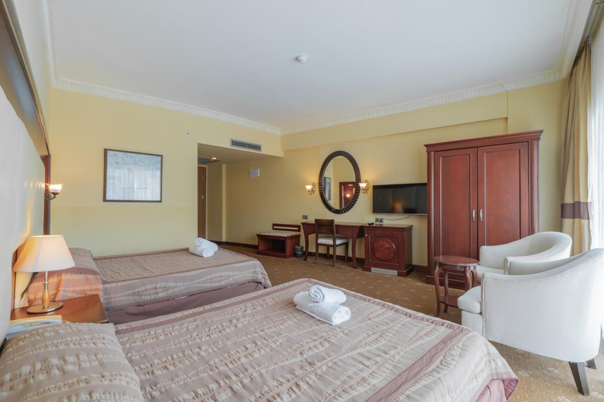 Hotel Pineta Park Deluxe 5*