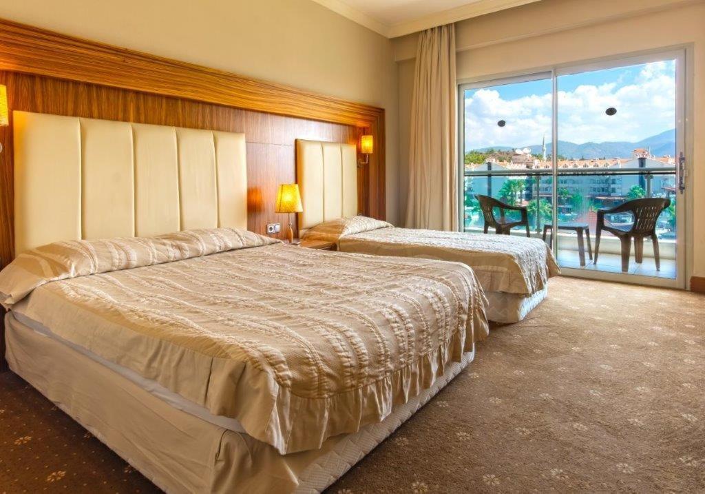 Pineta Park Deluxe Hotel 5*